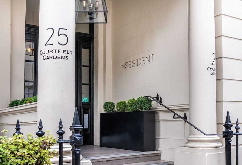 Отель The Resident Kensington