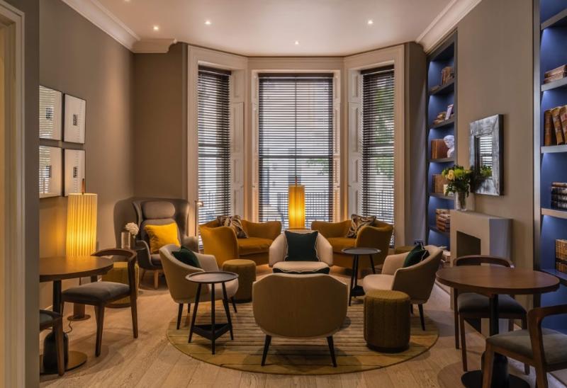 Отель The Resident Kensington