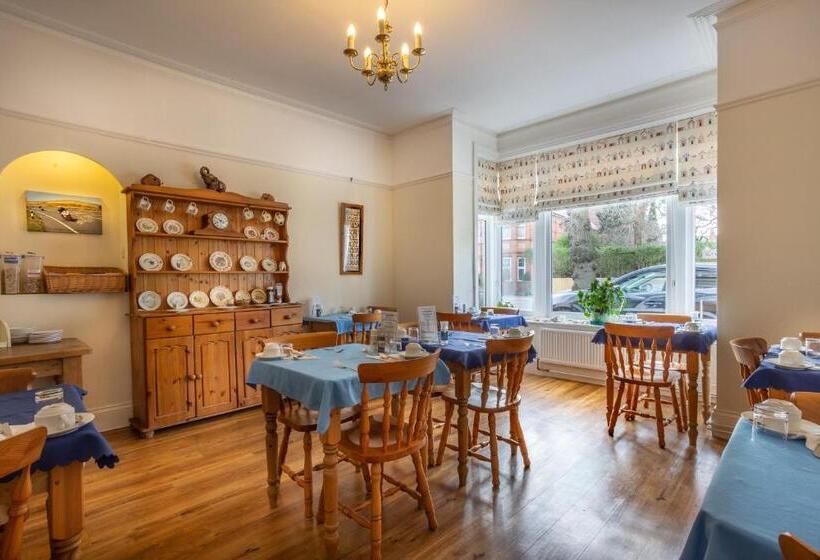 호텔 The Rosscourt Adults Only