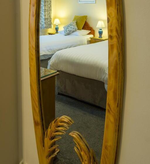 호텔 The Rosscourt Adults Only