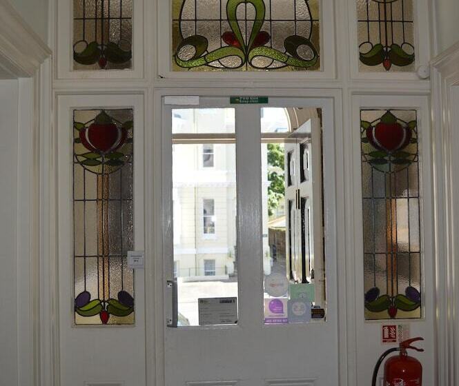 Отель The Sheldon B&b Free Private Parking