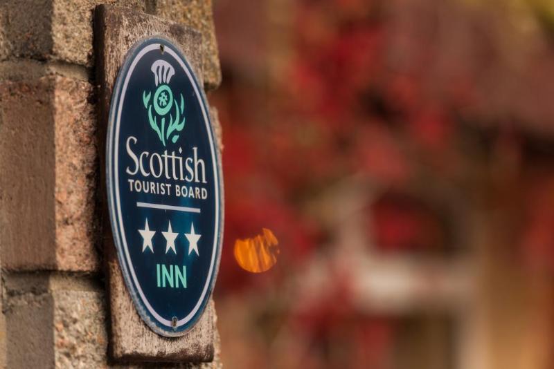 Отель The Stronlossit Inn