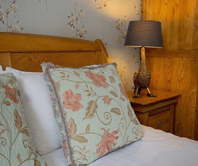 Отель The Thomas Paine