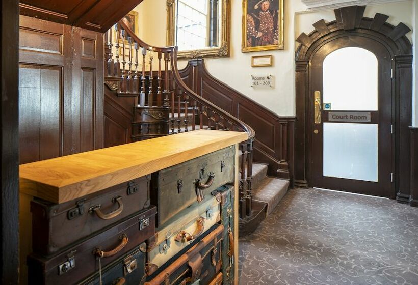 The Tudor House Hotel, Tewkesbury, Gloucestershire