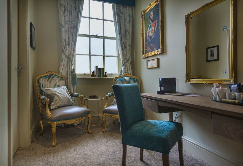 The Tudor House Hotel, Tewkesbury, Gloucestershire