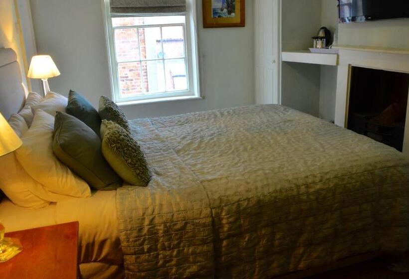 호텔 White Horse & Griffin