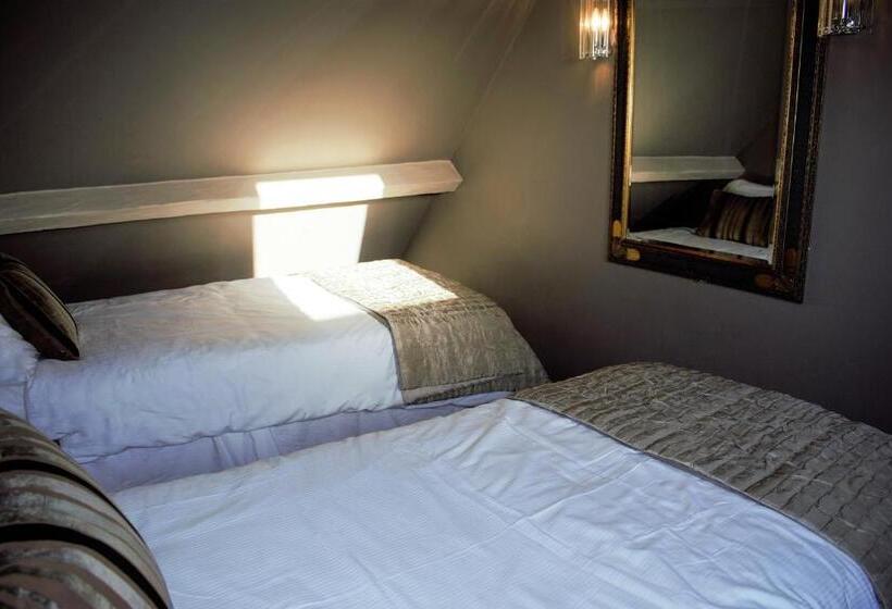 호텔 White Horse & Griffin