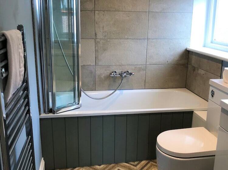 호텔 The White Horse