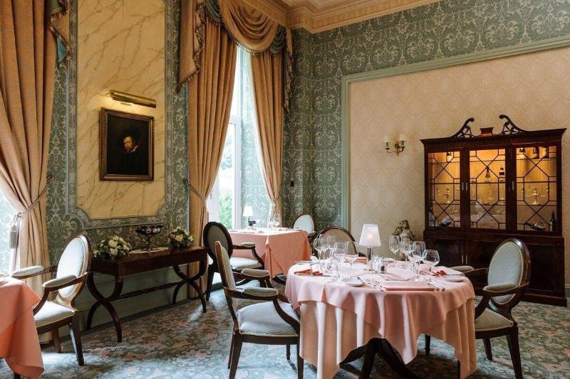 فندق Tre Ysgawen Hall & Spa