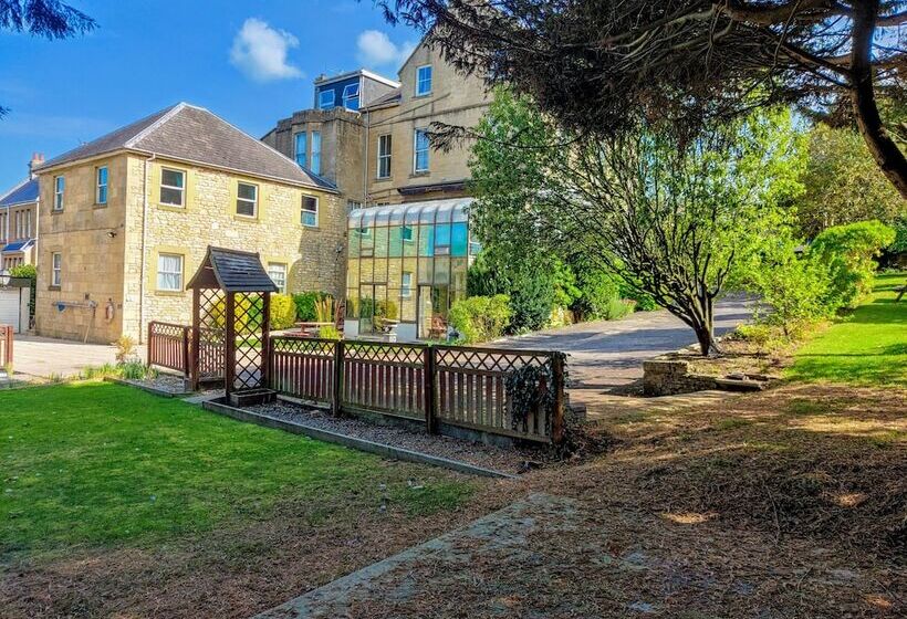 호텔 Wentworth House   Free Parking