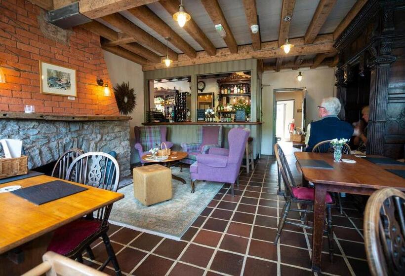 酒店 The West Arms