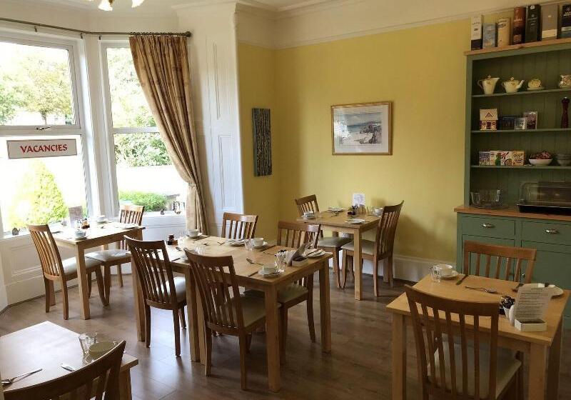 酒店 West End Guest House