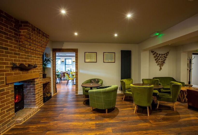 ホテル Woodfalls Inn