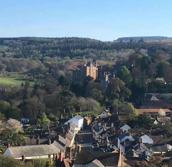 בית מלון כפרי Yarn Market