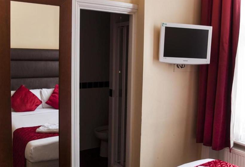 ホテル Lord Jim  Earls Court