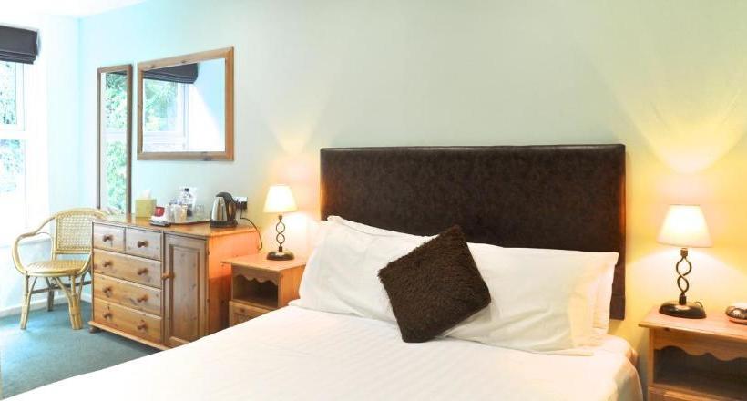 فندق Penryn House