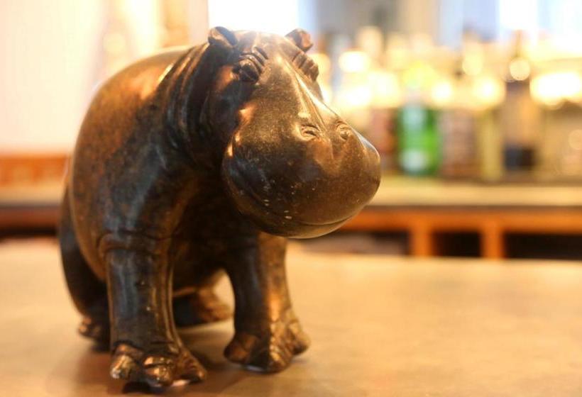 فندق Penryn House