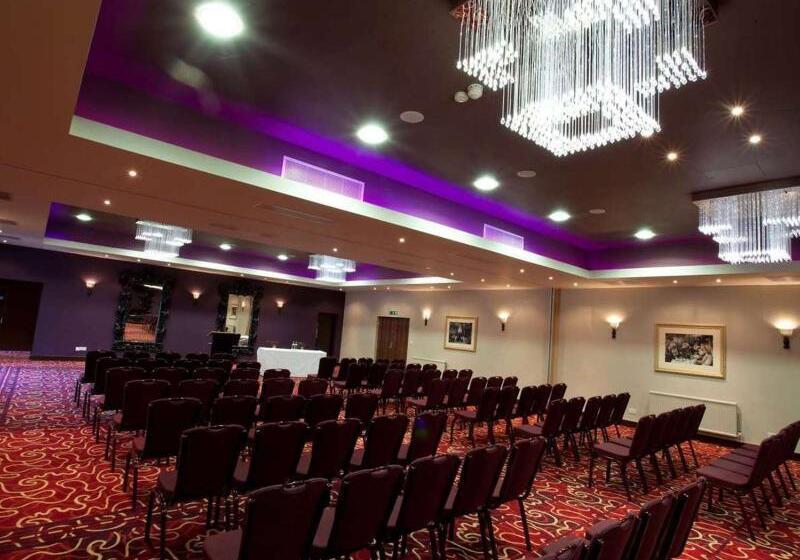 אתר נופש Gloucester Robinswood Hotel, Bw Signature Collection