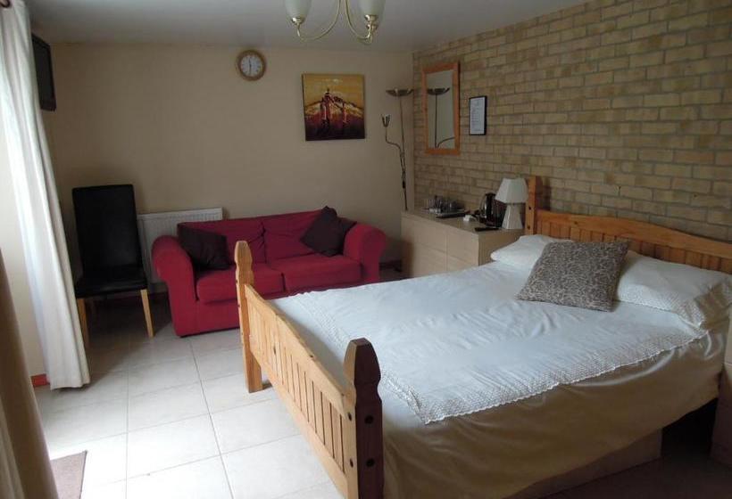 בית מלון כפרי The Rosery