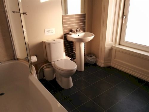 فندق Dundee Carlton