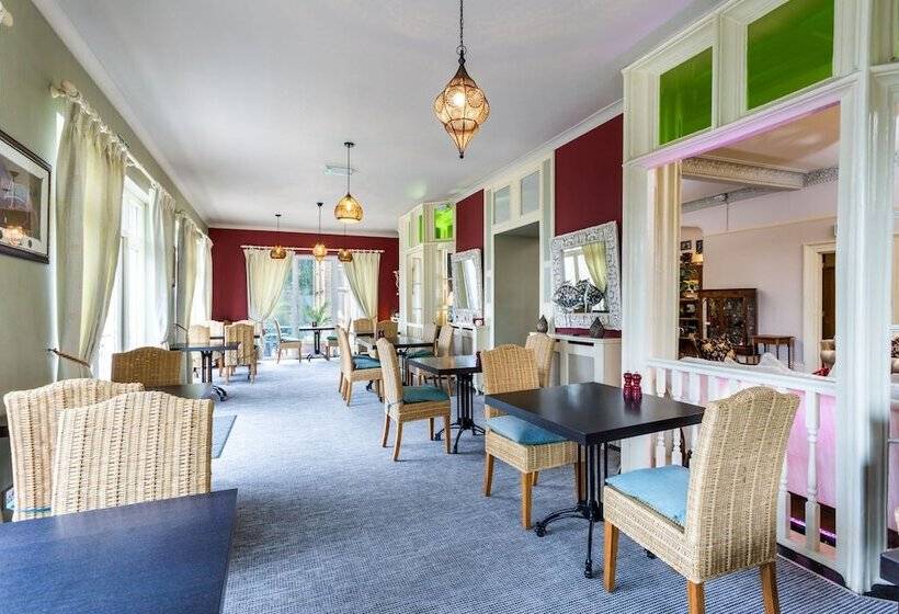 酒店 Orestone Manor