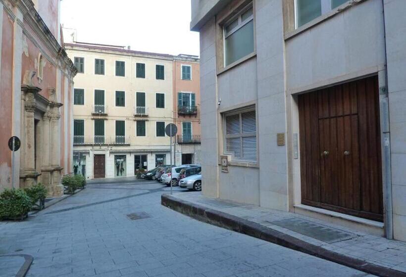 پانسیون Il Castello Guest House