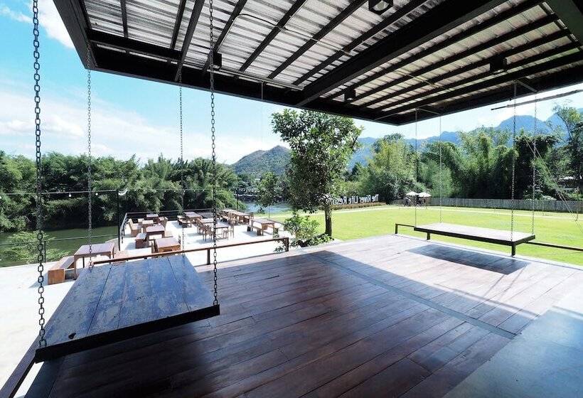 호텔 The River Life Resort