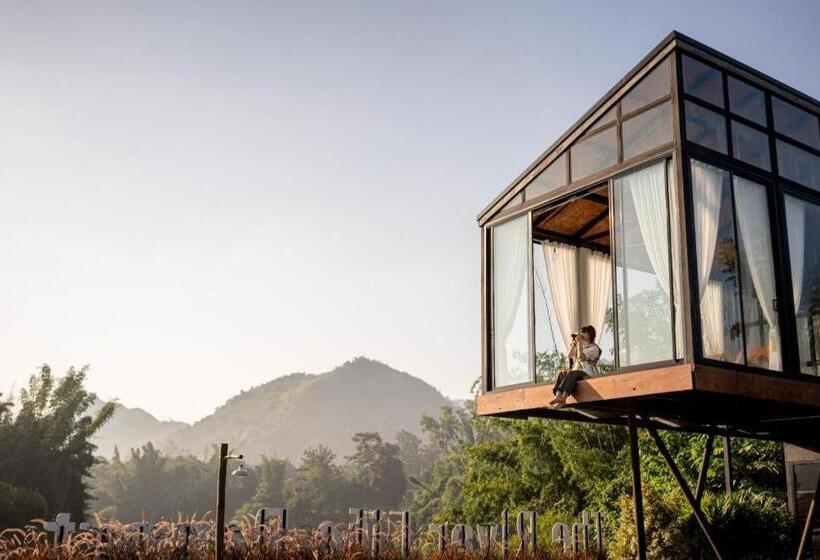 호텔 The River Life Resort