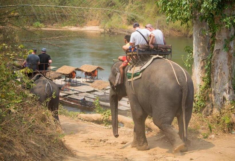 هتل The River Life Resort