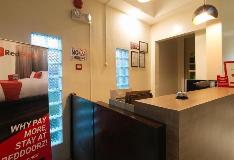 هاستل Reddoorz @ Golite Old Albay