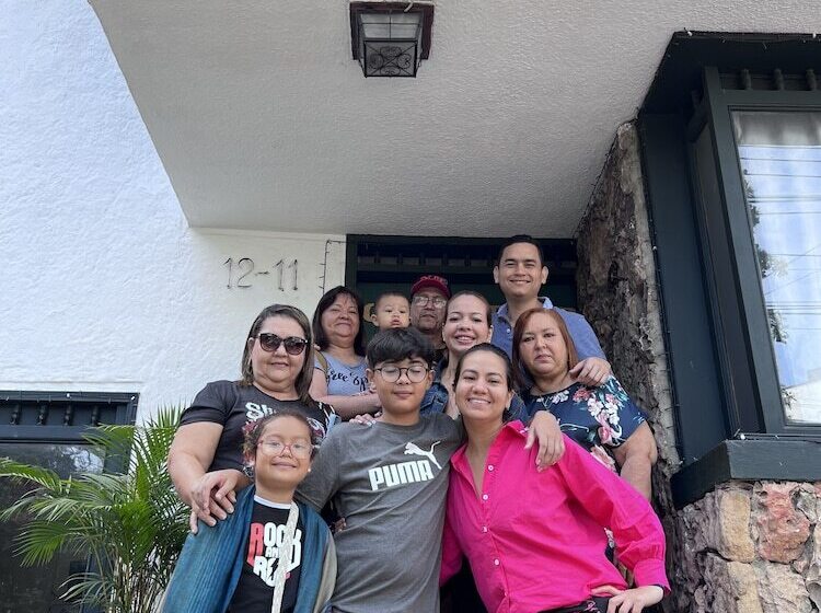 Green Door Boutique   Hostel