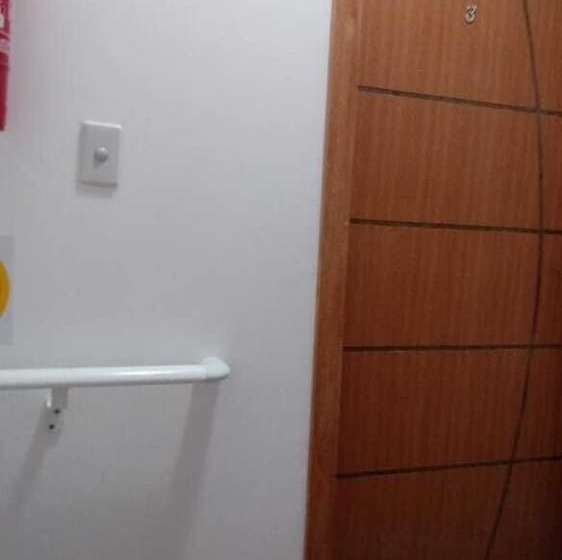 فندق فئة نجمة واحدة Pousada Ararat