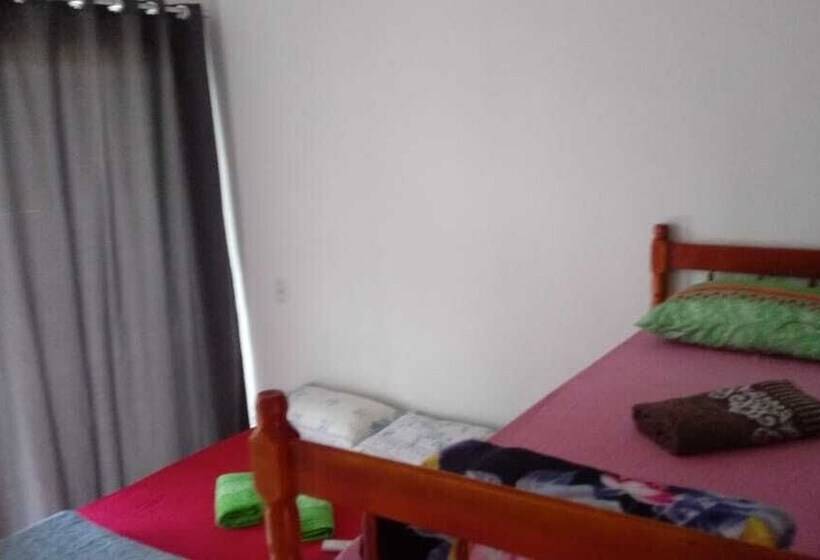 فندق فئة نجمة واحدة Pousada Ararat