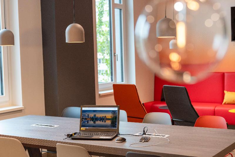 בית מלון כפרי Campanile Vienna South