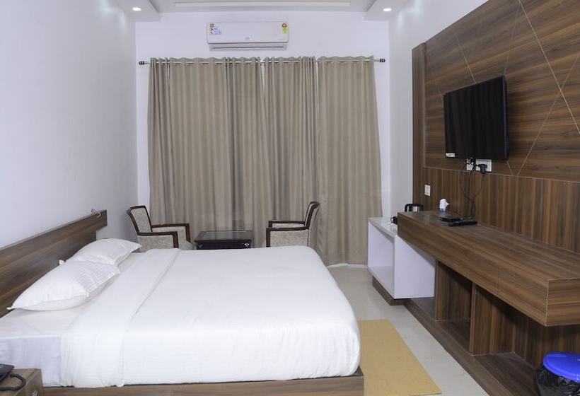 فندق Corbett Treff