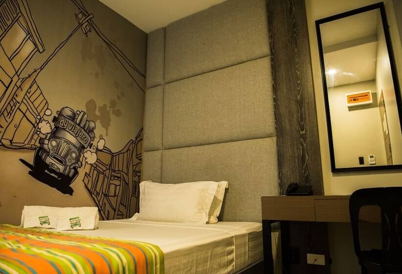 هتل Dy Viajero Transient