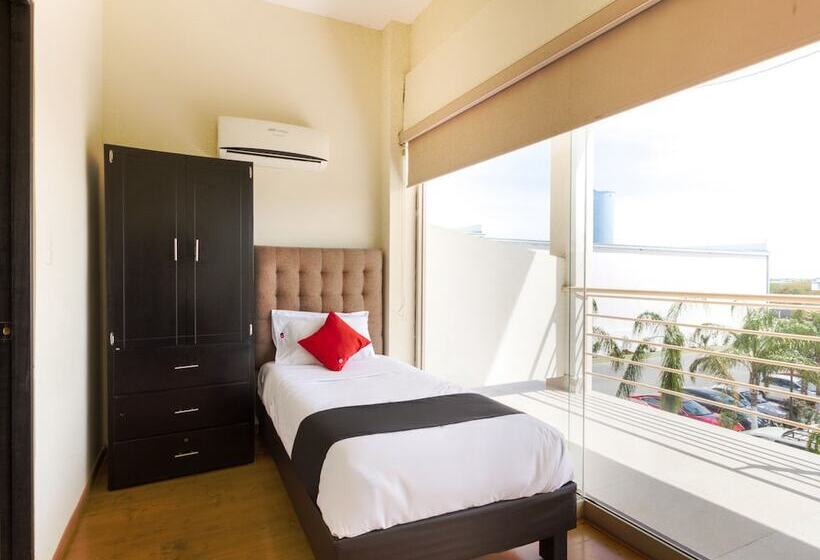 Отель Ecohabit Monterrey