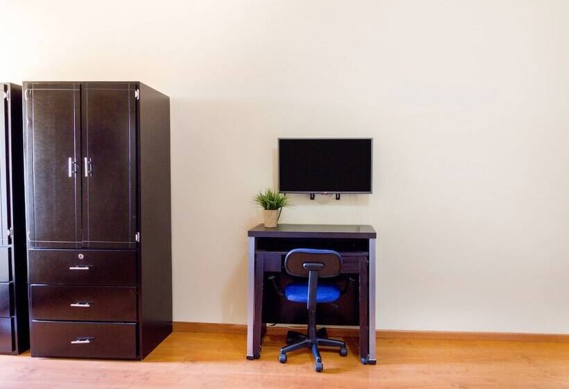 Отель Ecohabit Monterrey