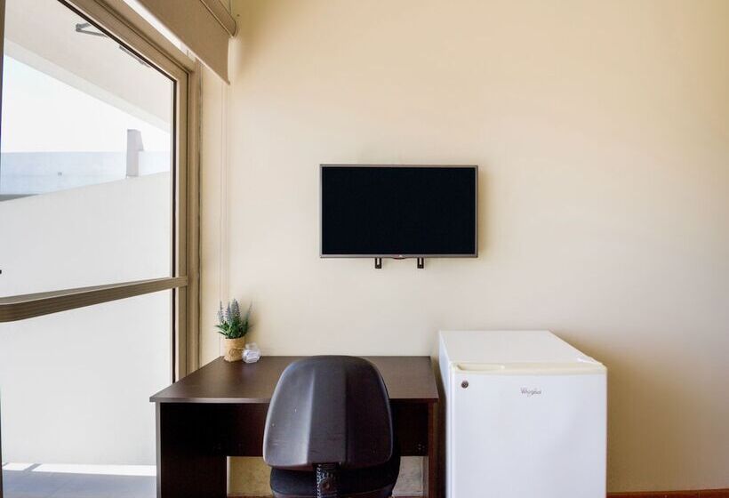 Отель Ecohabit Monterrey