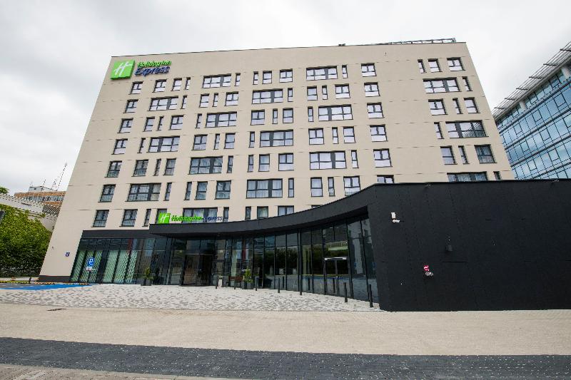 בית מלון כפרי Holiday Inn Express Warsaw   Mokotow, An Ihg