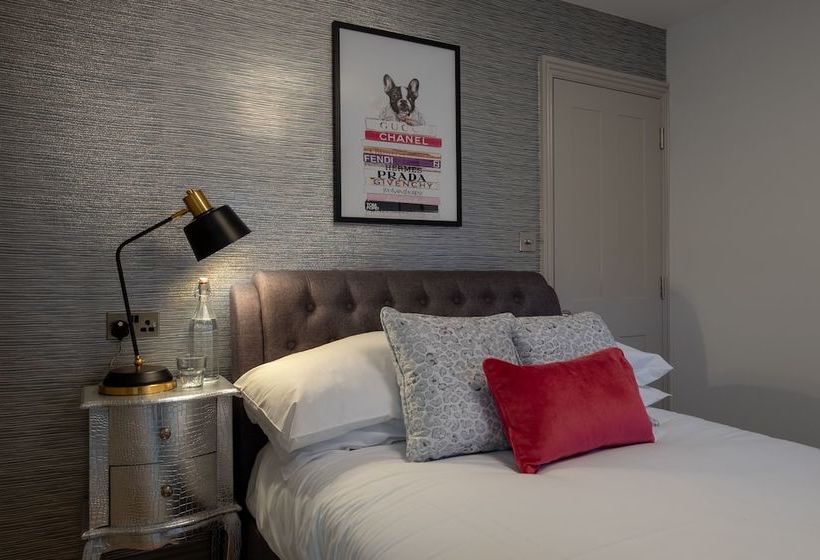 Отель Kings House By Karah Boutiques