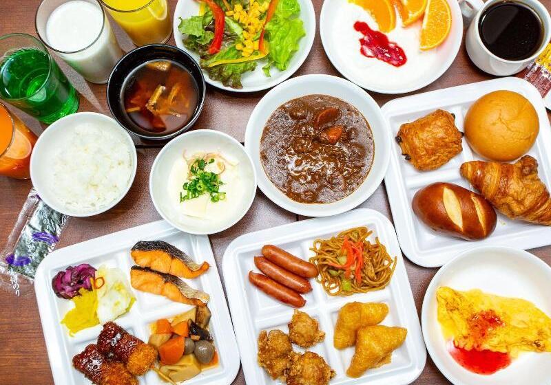 호텔 Kuretake Inn Premium Ogaki Ekimae