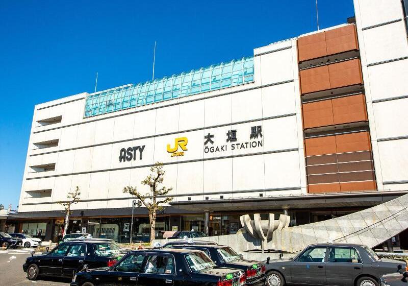 호텔 Kuretake Inn Premium Ogaki Ekimae