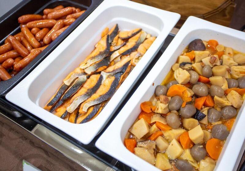 호텔 Kuretake Inn Premium Ogaki Ekimae