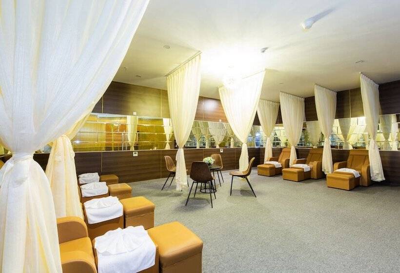 هتل Muong Thanh Luxury Vien Trieu Nha Trang