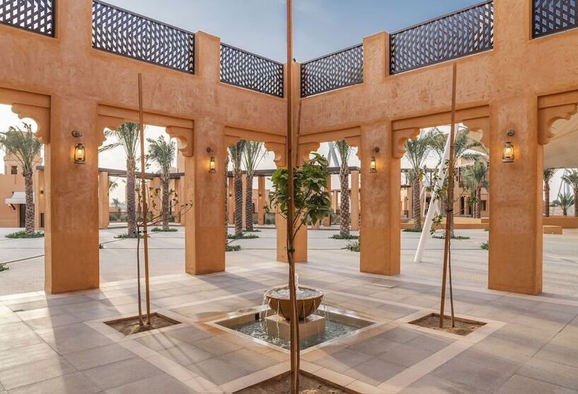 ホテル Al Badayer Retreat By Sharjah Collection