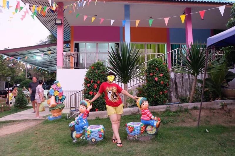 בית מלון כפרי Parichart Homestay