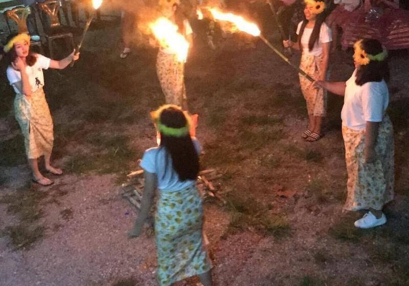 בית מלון כפרי Parichart Homestay