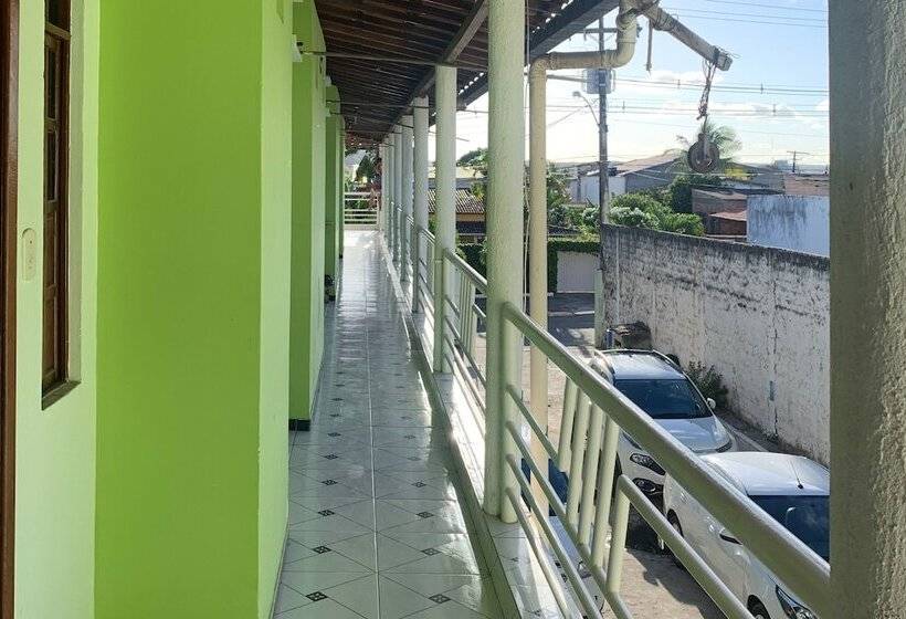 בית מלון כפרי Pousada Premium