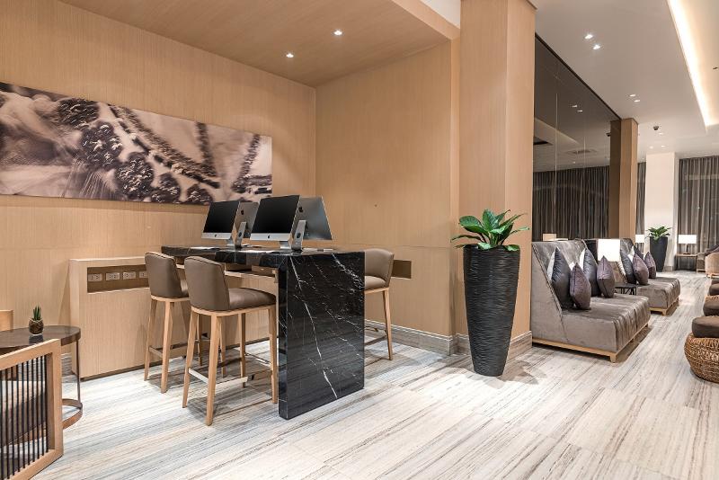 هتل Seda Central Bloc Cebu